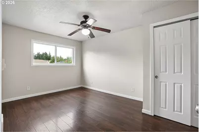 16820 SE Alder St, Portland, OR 97233 - Photo 19