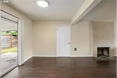 16820 SE Alder St, Portland, OR 97233 - Photo 11