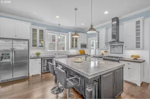 716 W 19th St, Vancouver, WA 98660 - Photo 15