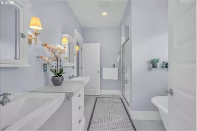 716 W 19th St, Vancouver, WA 98660 - Photo 35