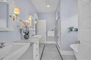 716 W 19th St, Vancouver, WA 98660 - Photo 35