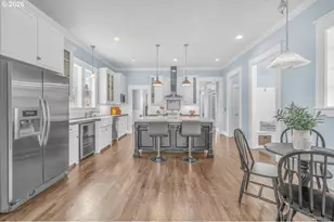 716 W 19th St, Vancouver, WA 98660 - Photo 19