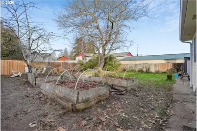 2055 Summer St SE, Salem, OR 97302 - Photo 39