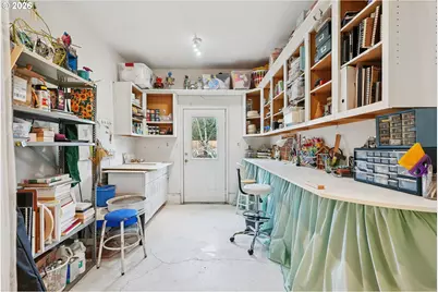 2055 Summer St SE, Salem, OR 97302 - Photo 35