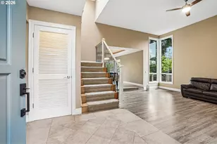 14232 Meadow Grass St, Lake Oswego, OR 97035 - Photo 3
