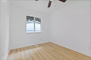 9523 N Allegheny Ave, Portland, OR 97203 - Photo 15