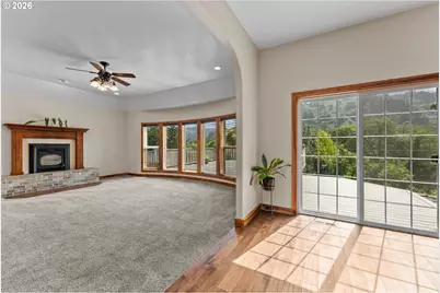 16711 Thompson Rd, Brookings, OR 97415 - Photo 13