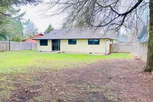 3732 Peppertree Dr, Eugene, OR 97402 - Photo 23