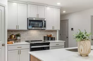 105 NW 28th St, Battle Ground, WA 98604 - Photo 13