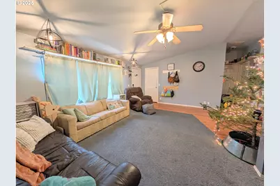 2209 Terra Lea Ct, La Grande, OR 97850 - Photo 7