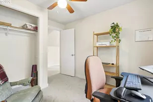 13048 SE Kelly Ct, Portland, OR 97236 - Photo 27