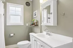13048 SE Kelly Ct, Portland, OR 97236 - Photo 23