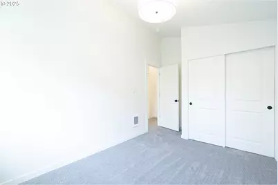 6541 SE Woodstock Blvd, Portland, OR 97206 - Photo 15