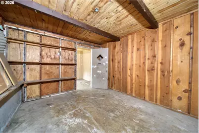 1220 N Henry St, Coquille, OR 97423 - Photo 27