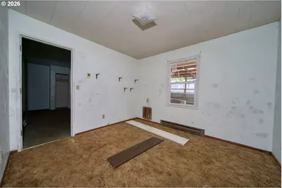 1220 N Henry St, Coquille, OR 97423 - Photo 17