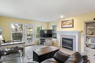 10235 SW Fulton Dr, Tualatin, OR 97062 - Photo 17