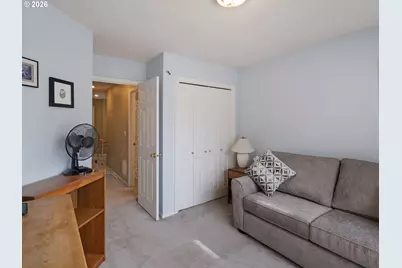 10235 SW Fulton Dr, Tualatin, OR 97062 - Photo 37