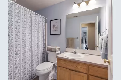 10235 SW Fulton Dr, Tualatin, OR 97062 - Photo 39