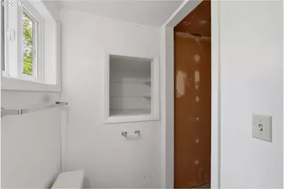 1691 Grant St, North Bend, OR 97459 - Photo 19