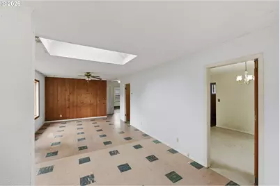 1691 Grant St, North Bend, OR 97459 - Photo 31