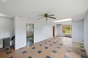 1691 Grant St, North Bend, OR 97459 - Photo 33