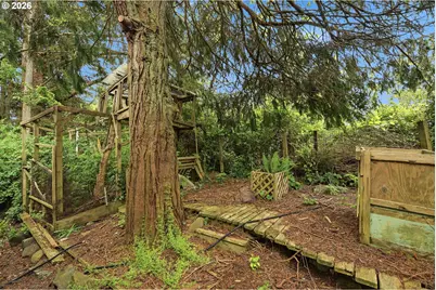 1691 Grant St, North Bend, OR 97459 - Photo 43