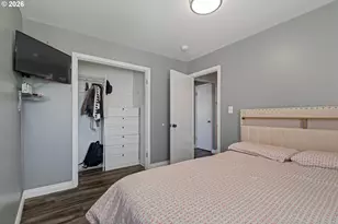 1720 E 9th St, The Dalles, OR 97058 - Photo 9