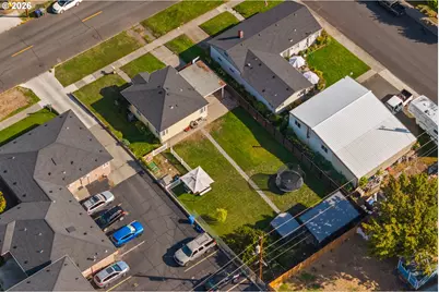 1720 E 9th St, The Dalles, OR 97058 - Photo 19
