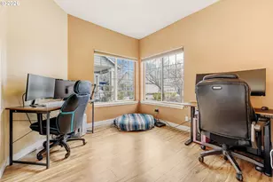 2433 NE Cafe Way, Hillsboro, OR 97124 - Photo 9