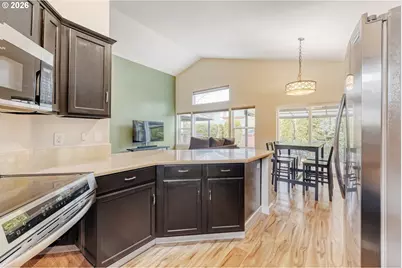 2433 NE Cafe Way, Hillsboro, OR 97124 - Photo 13