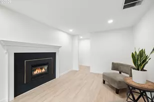9451 SW Hume Ct, Tualatin, OR 97062 - Photo 5