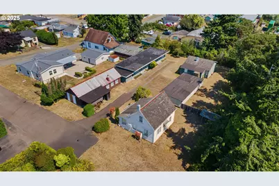 532 Limnell St, Coos Bay, OR 97420 - Photo 3