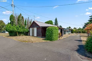 532 Limnell St, Coos Bay, OR 97420 - Photo 37
