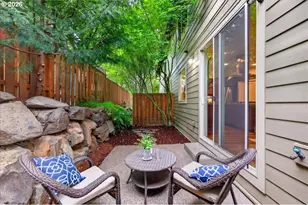 2052 NW Village Cir, Portland, OR 97229 - Photo 11