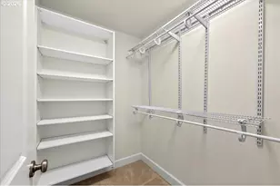 2052 NW Village Cir, Portland, OR 97229 - Photo 29