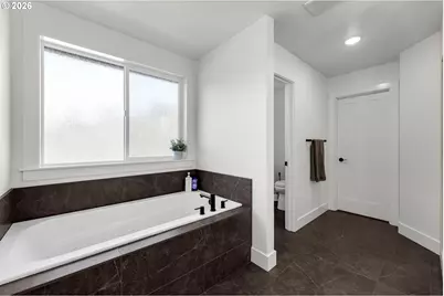 3913 SE 19th Ave, Brush Prairie, WA 98606 - Photo 27