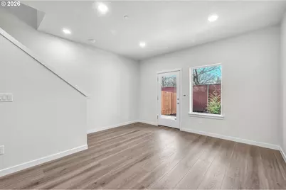 9259 E Burnside St, Portland, OR 97216 - Photo 7