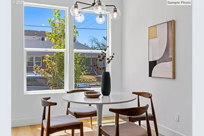 255 N Skidmore St #5, Portland, OR 97217 - Photo 3