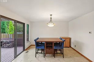 2213 SW 217th Pl, Beaverton, OR 97003 - Photo 9