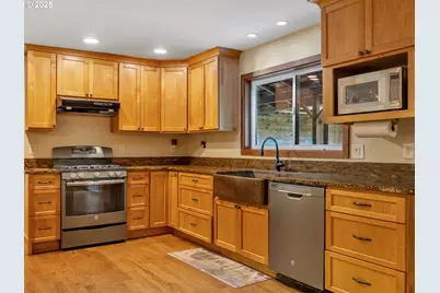 42274 Ziak Gnat Creek Ln, Astoria, OR 97103 - Photo 15