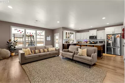 2520 S White Salmon Dr, Ridgefield, WA 98642 - Photo 9