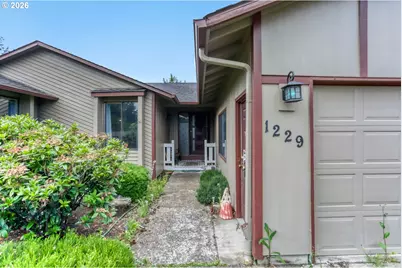 1229 SE 26th St, Troutdale, OR 97060 - Photo 3