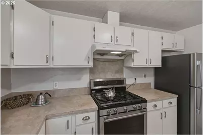 651 Wayne Dr, Keizer, OR 97303 - Photo 17
