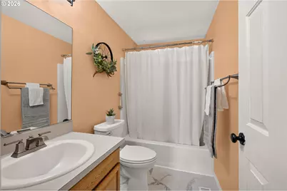1801 SW Tamarack St, McMinnville, OR 97128 - Photo 15