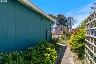 3468 NW Marine Ave, Lincoln City, OR 97367 - Photo 45