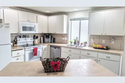 3135 S 2nd St, Ridgefield, WA 98642 - Photo 7