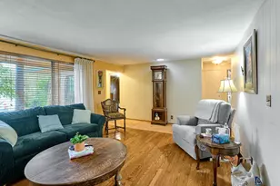 1708 Conifer Dr, Lake Oswego, OR 97034 - Photo 3