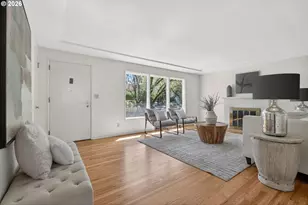 4305 NE Hazelfern Pl, Portland, OR 97213 - Photo 3