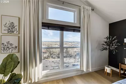 5036 SW View Point Ter, Portland, OR 97239 - Photo 19