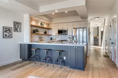 5036 SW View Point Ter, Portland, OR 97239 - Photo 15